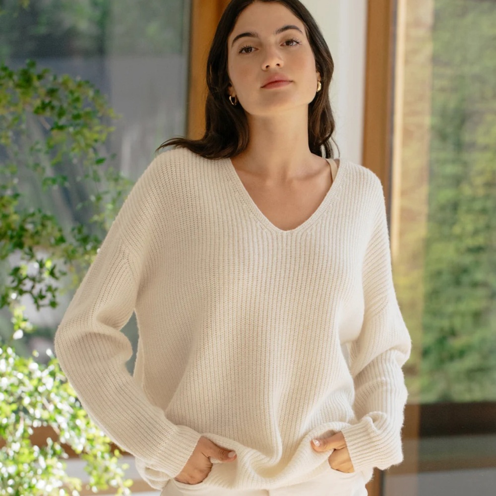 NWOT Jenni Kayne Cabin Sweater Ivory